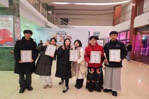 右1杨永辉、右2马子轩.jpg
