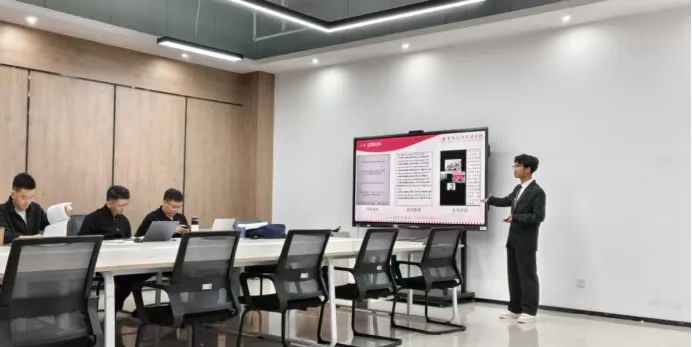 38e0a2f237a709814281a2eb7a125dbe.jpg 38e0a2f237a709814281a2eb7a125dbe.jpg