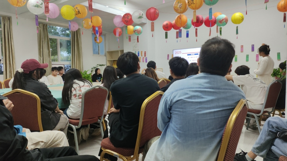 【信智社区】学无止境 技不压身——信智社区成功举办2025年软考中级信息系统管理工程师培训宣讲活动 第 1 张 【信智社区】学无止境 技不压身——信智社区成功举办2025年软考中级信息系统管理工程师培训宣讲活动 第 1 张